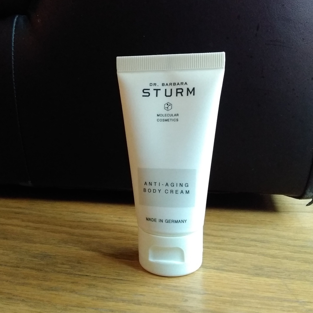 DR. BARBARA STURM, MOLECULAR COSMETICS.